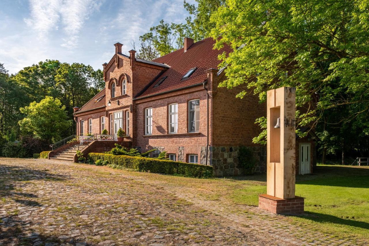 Gutshof Falkenhagen Buitenkant foto